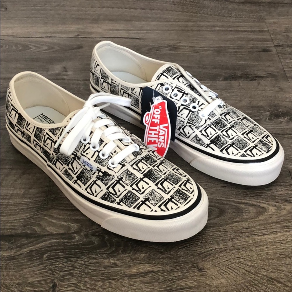 Vans AUTENTIC 44 DX ANAHEIM OG WHITE/SQUARE RO